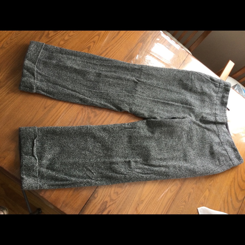 Luxurious wool and silk pants in size 44, by Marc Aurel